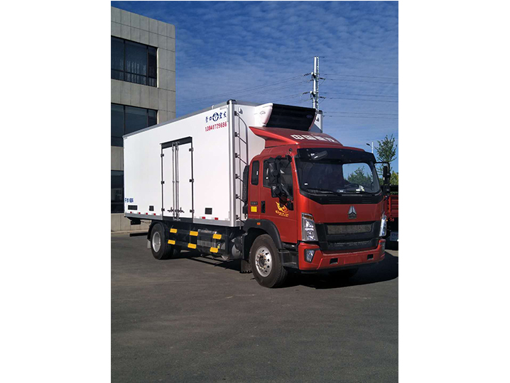 Sinotruk refrigerated compartment